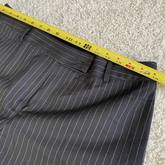 Black and grey pinstriped business suit set, size 14 - Picture 11 of 12